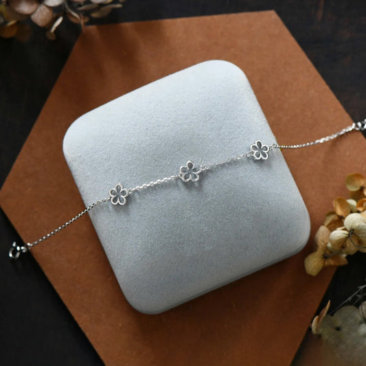 S925 Sterling Silver Floral Bracelet – Women’s Elegant Everyday Jewelry
