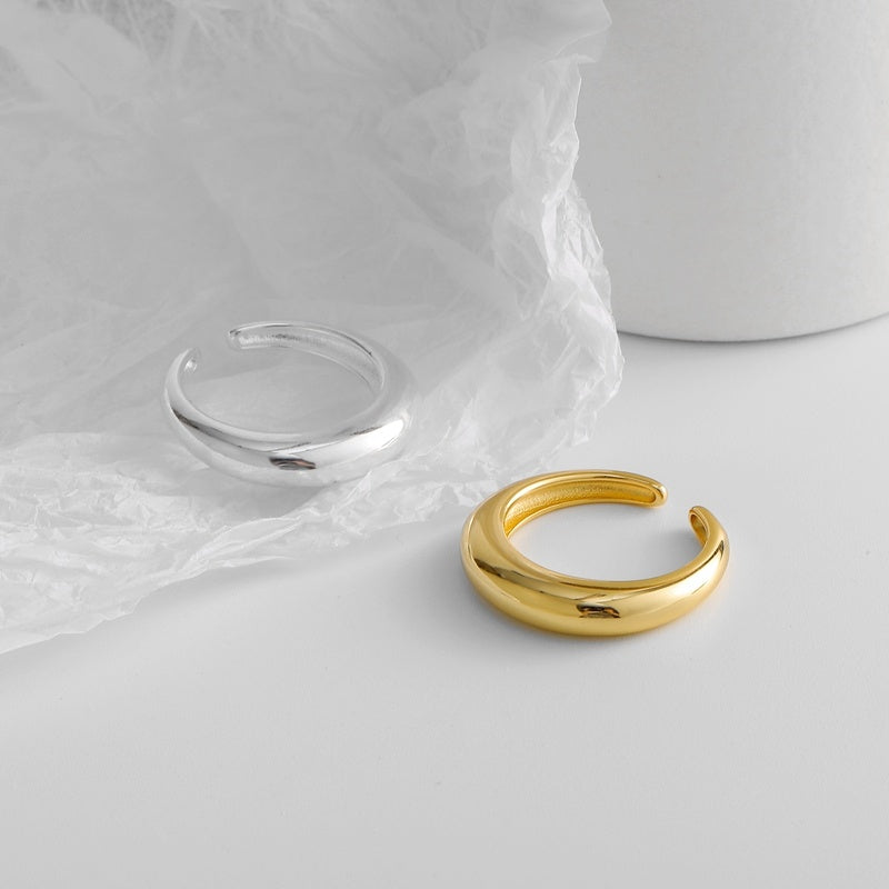 Trendy Crescent Moon Ring – Fashion Statement Jewelry