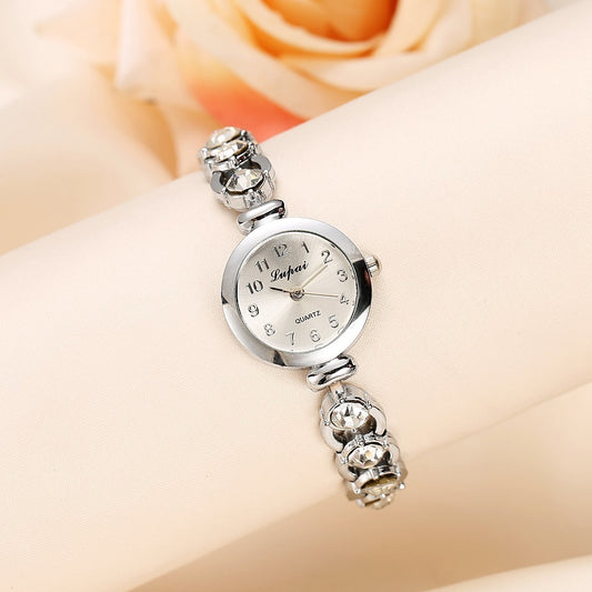 This Pearl Watch Is Breaking the Internet