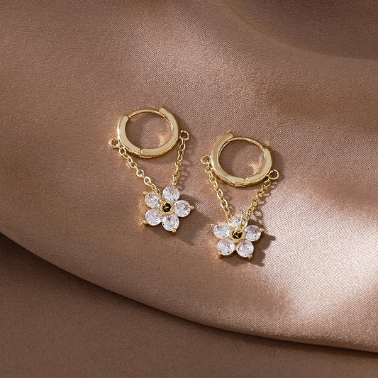 Elegant Chain Flower Earrings with Zircon – Lightweight & Exquisite Design