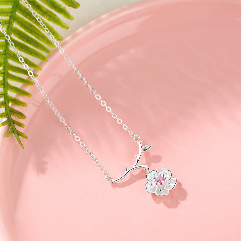 Elegant S925 Sterling Silver Flower Clavicle Necklace – Delicate Jewelry for Women