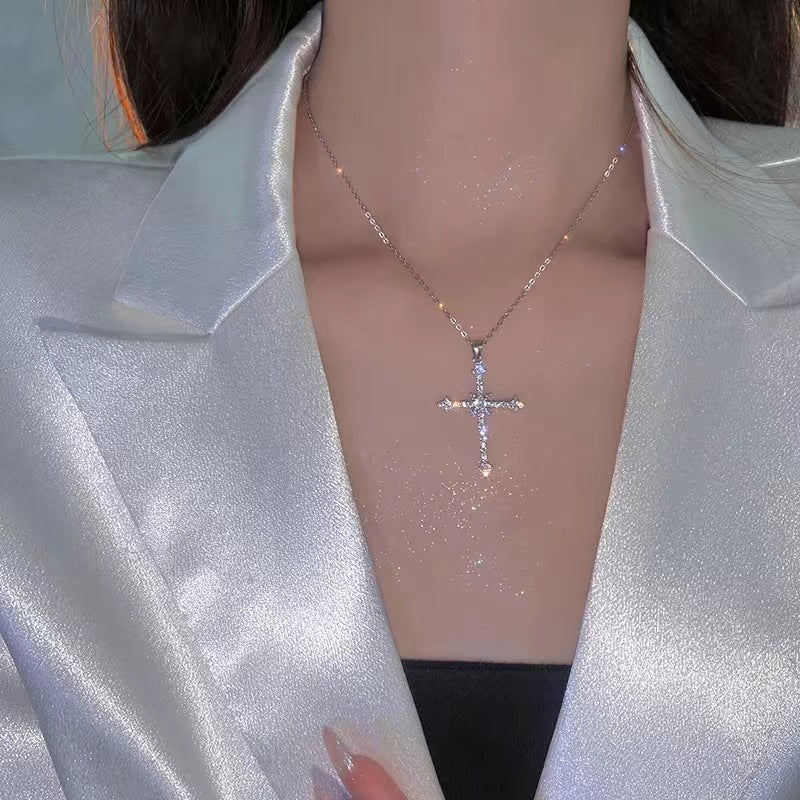 Women's Asterism-Inspired Cross Necklace – Elegant Zircon & Rhinestone Detail