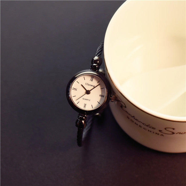 Bold Elegance – Iron Chain Watch for Her