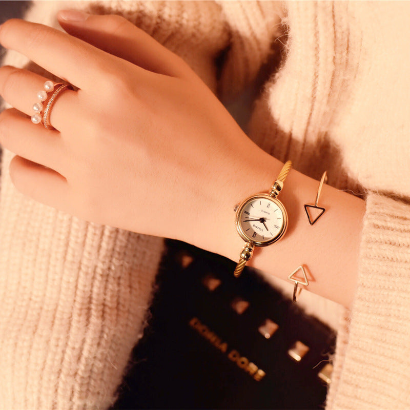 Bold Elegance – Iron Chain Watch for Her