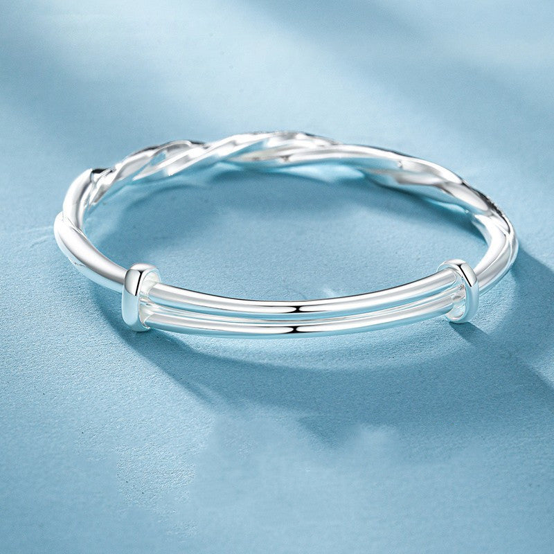 Infinity Mobius Bracelet – Symbol of Eternal Love
