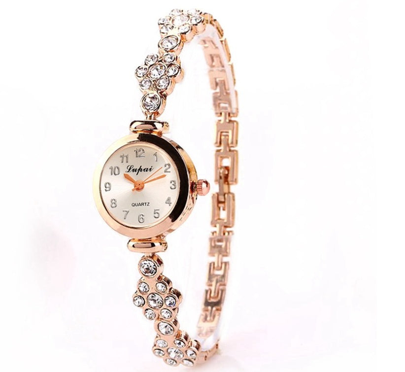 Hot Selling Pearl Series Fashion Watch Wholesale Temperament Women Quartz Bracelet Watch
