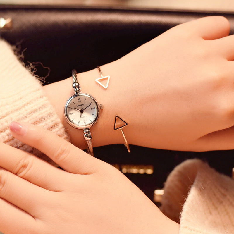 Bold Elegance – Iron Chain Watch for Her