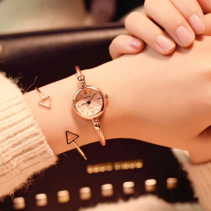 Bold Elegance – Iron Chain Watch for Her