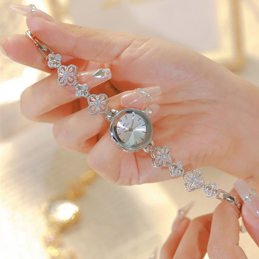 Personalized Lucky Zircon Watch – Fashionable Women’s Accessory