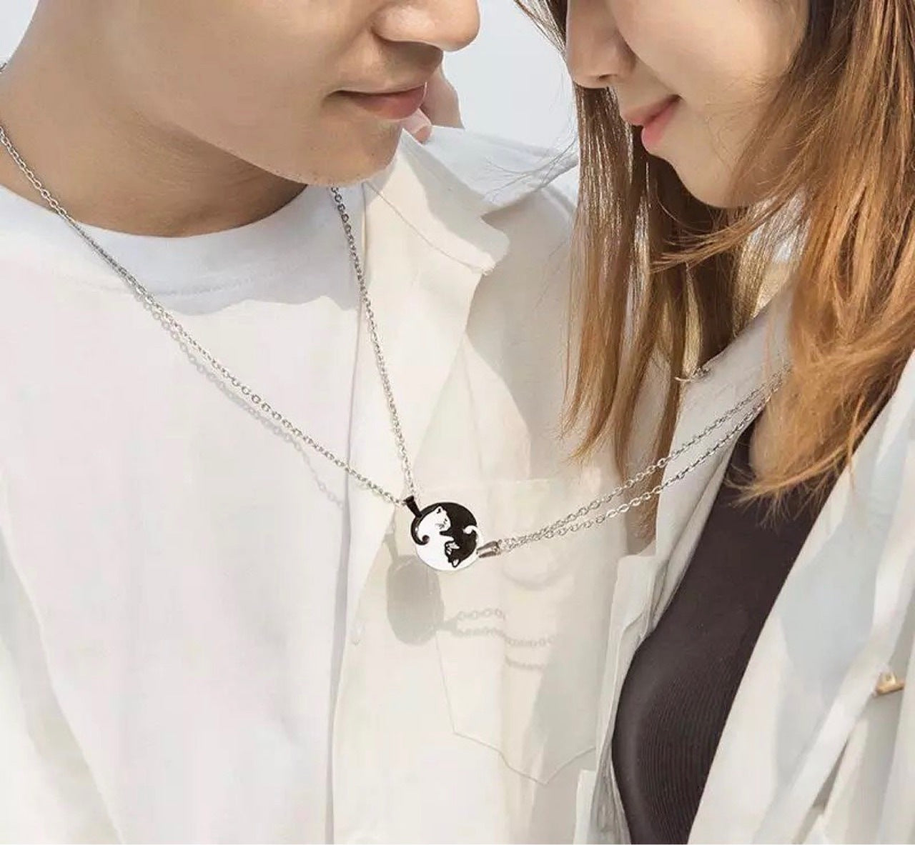 Couple Cat Necklace – Black & White Stainless Steel Kitten Pendant Jewelry for Lovers & Friends