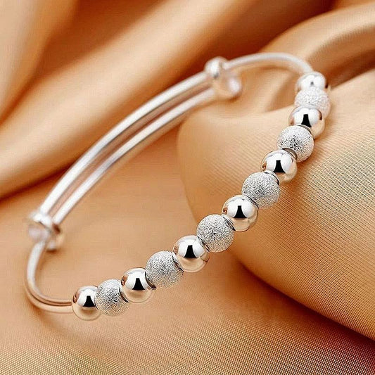 Minimalist Adjustable Bracelet for Women – Fashionable & Functional