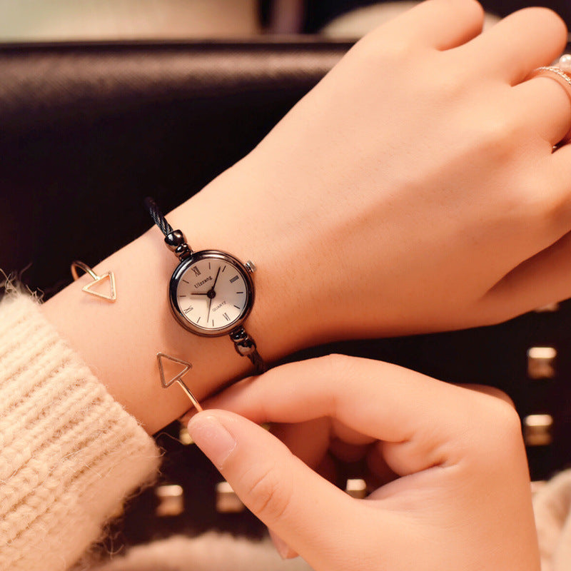 Bold Elegance – Iron Chain Watch for Her