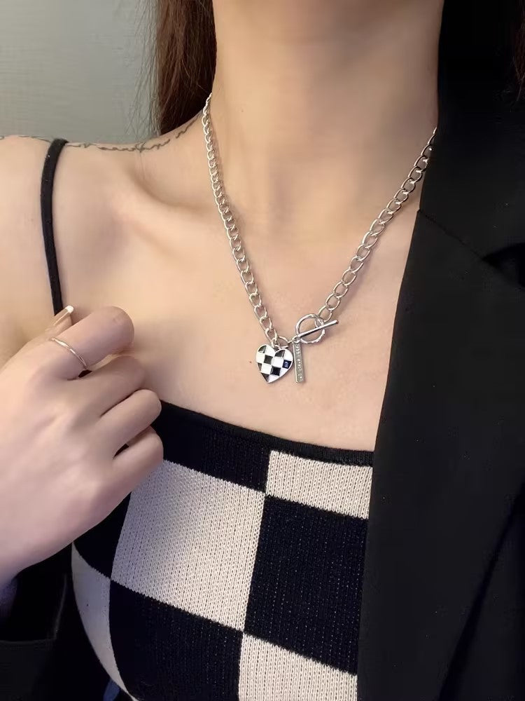 "Women's Elegant Pearl Necklace – Classic, All-Match Jewelry for Any Occasion"