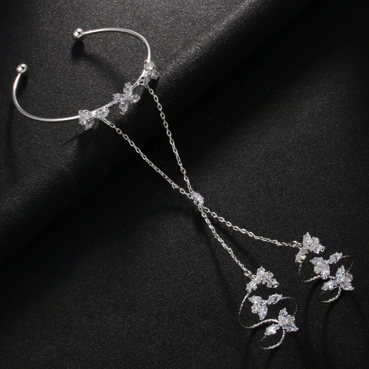 Luxury Diamond Petal Jewelry – Elegant Mitten-Style High-End Fashion Accessory for Women