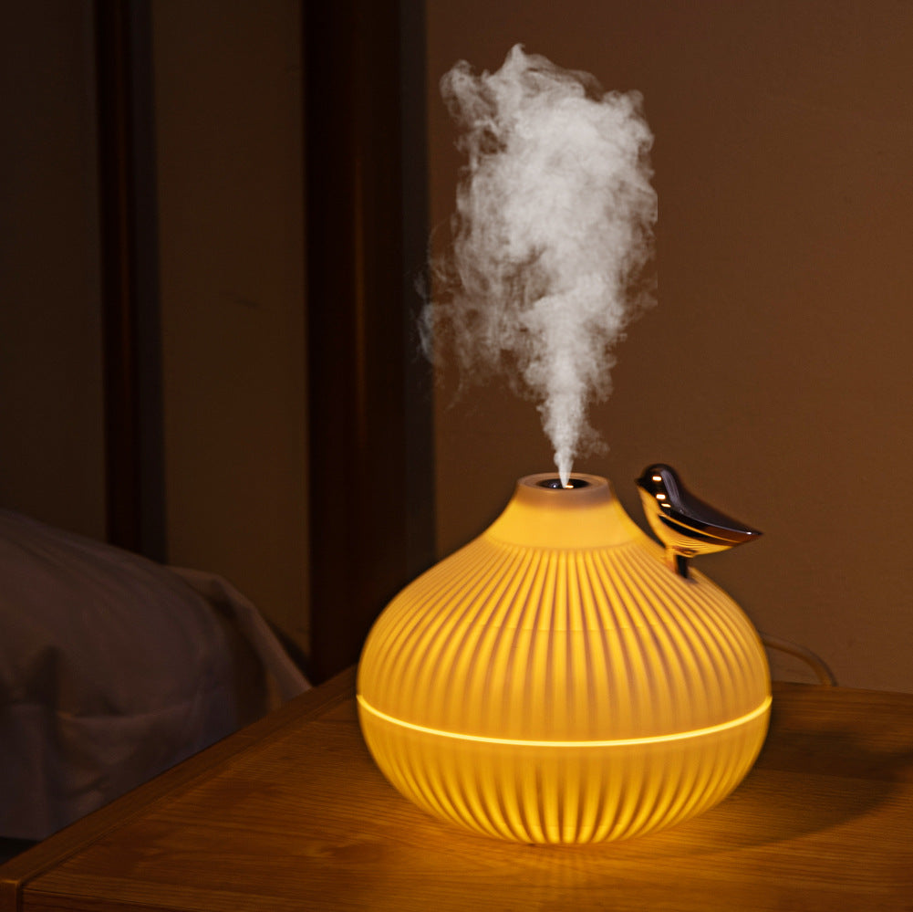 Portable USB Mini Onion Humidifier – Quiet Cool Mist Air Diffuser with 2 Spray Modes, LED Ambient Night Light, Car & Desk Aromatherapy Machine, Travel & Home Gift