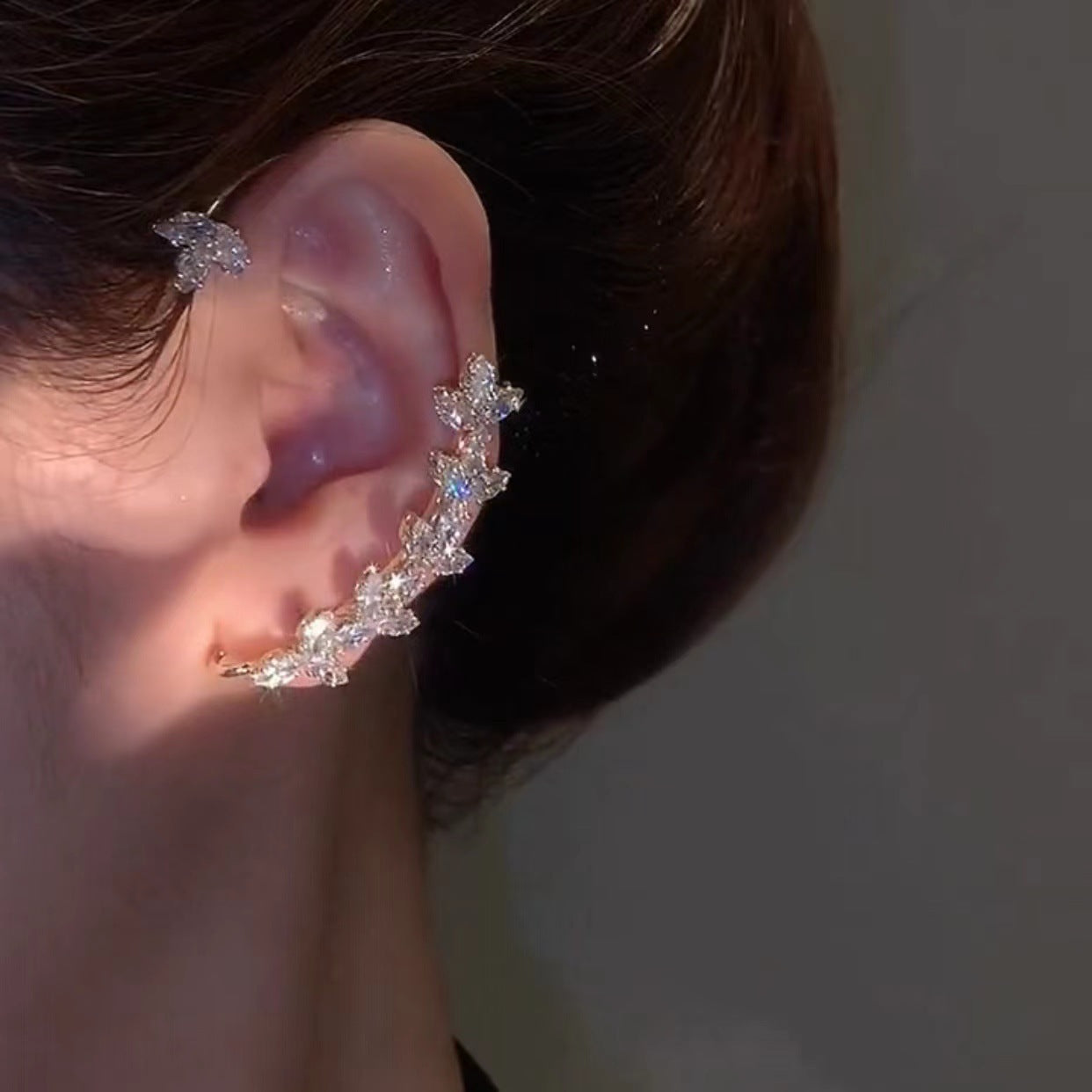 Non-Pierced Women's Wheat Earrings with Sparkling Zircon Stones