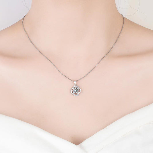 Korean Style Silver Plated Four-Leaf Clover Pendant – Lucky Charm Necklace for Women