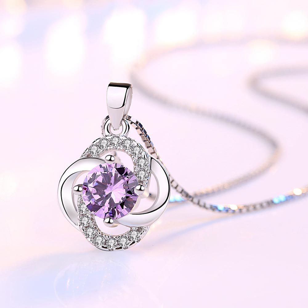 Korean Style Silver Plated Four-Leaf Clover Pendant – Lucky Charm Necklace for Women
