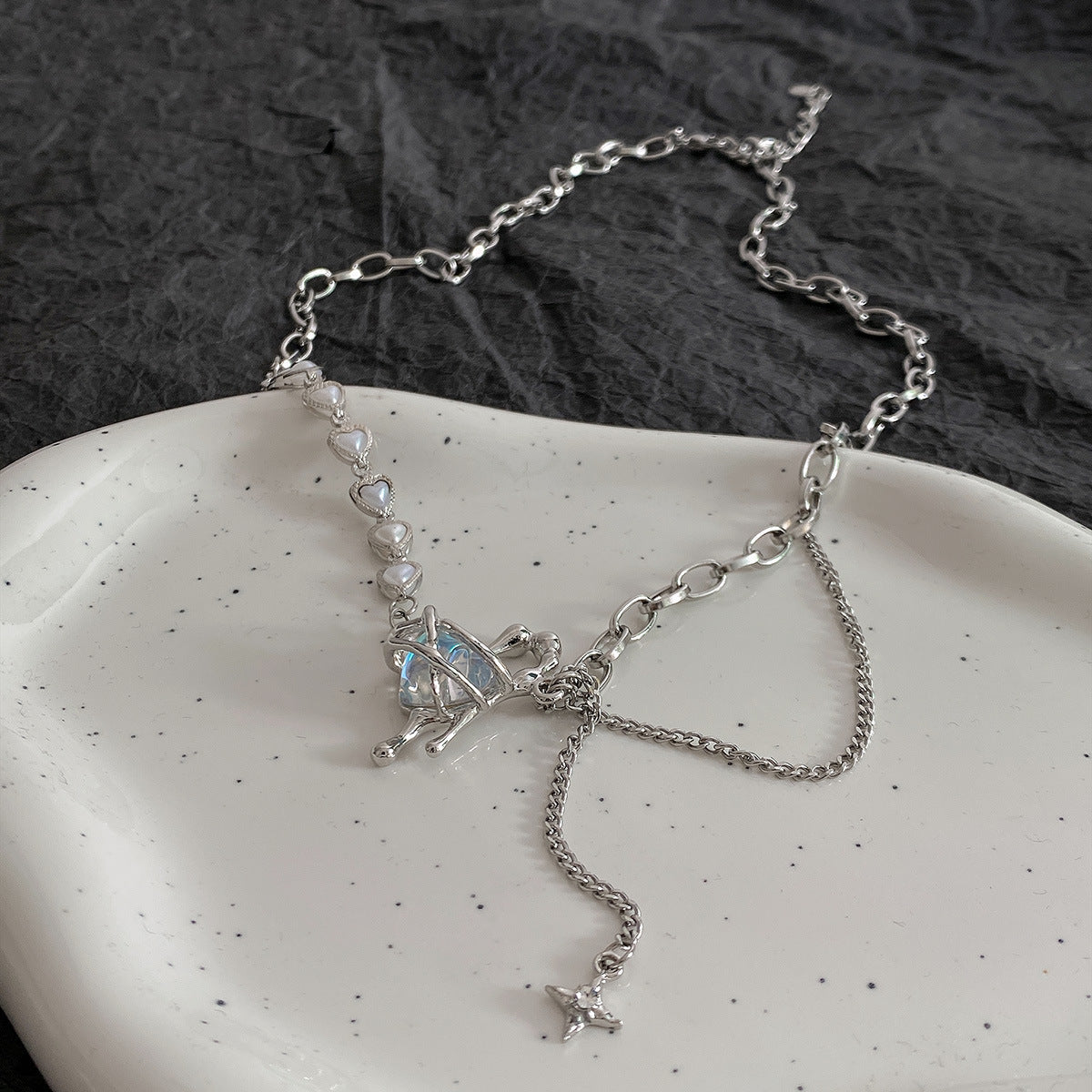 “Pearl Stitching Colored Loving Heart Pendant Necklace – Unisex Electroplated Alloy Jewelry”