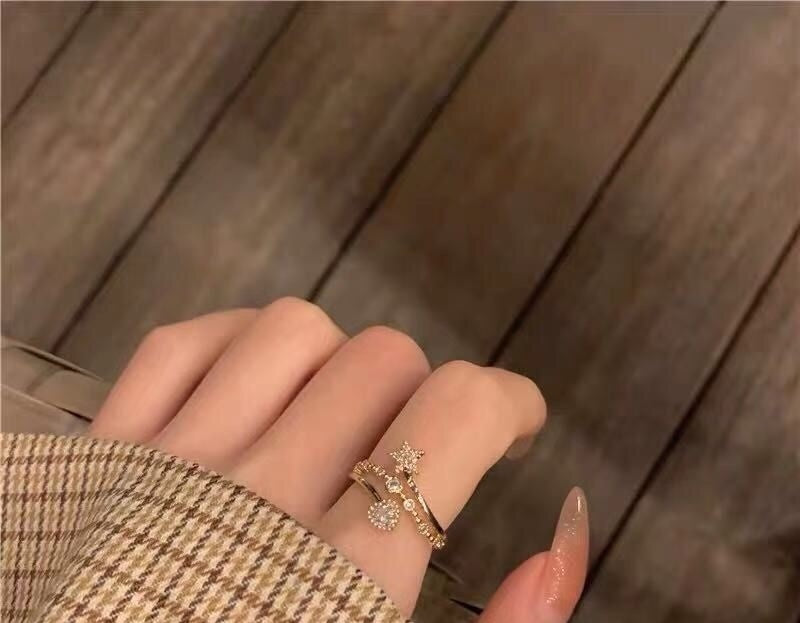 "Adjustable Light Luxury Ring – Minimalist Cold Wind Design with Subtle Inlay"