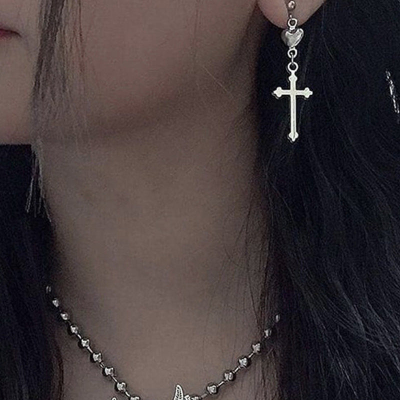 Dark Aesthetic Cross Heart Earrings – Vintage-Inspired Dangle Jewelry