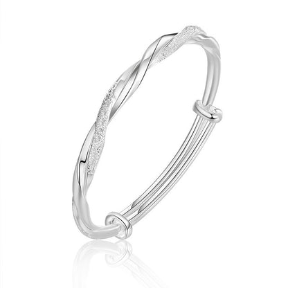 Infinity Mobius Bracelet – Symbol of Eternal Love
