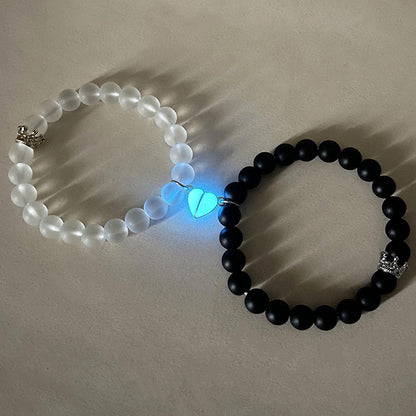 2pcs Handmade Glow-in-the-Dark Couple Bracelets – Crown & Luminous Heart Beaded Charms for Men & Women | Romantic Fluorescent Jewelry Gift