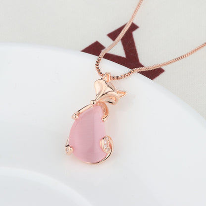 Rose Gold Crystal Fox Pendant Necklace – Simple Clavicle Chain Jewelry for Women