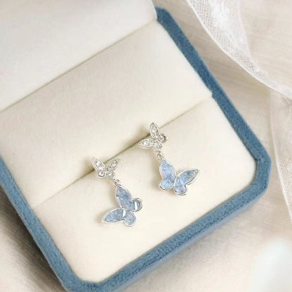 Graceful Women's Jewelry with Butterfly Charm – Feminine & Chic