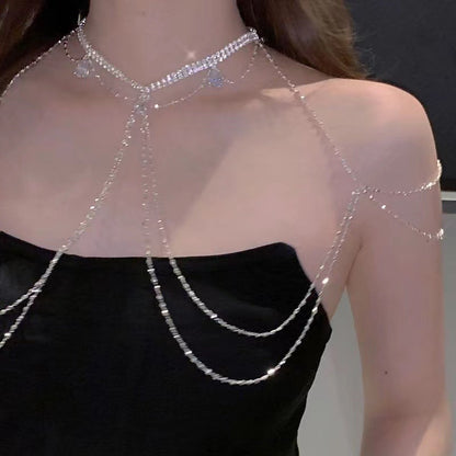 Dainty Crystal Necklace – Light Luxury Pendant for Stylish Women
