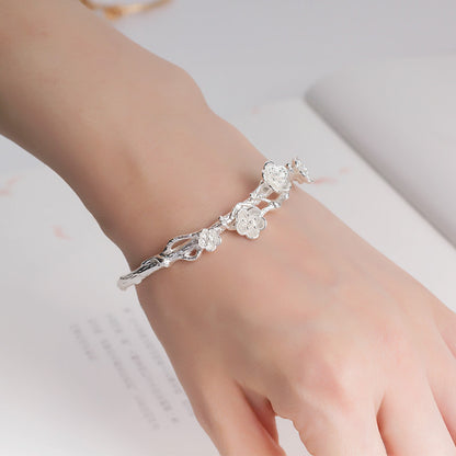 Antique Ring Hand Chain – Retro Bell Charm Bracelet Jewelry for Women