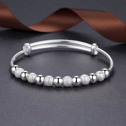 Minimalist Adjustable Bracelet for Women – Fashionable & Functional